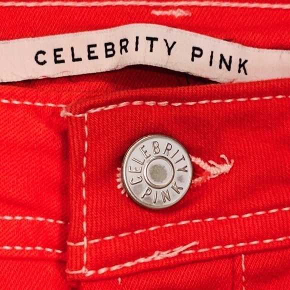 Celebrity Pink NWT Red Shorts | SZ 5/27 - Picture 2 of 4